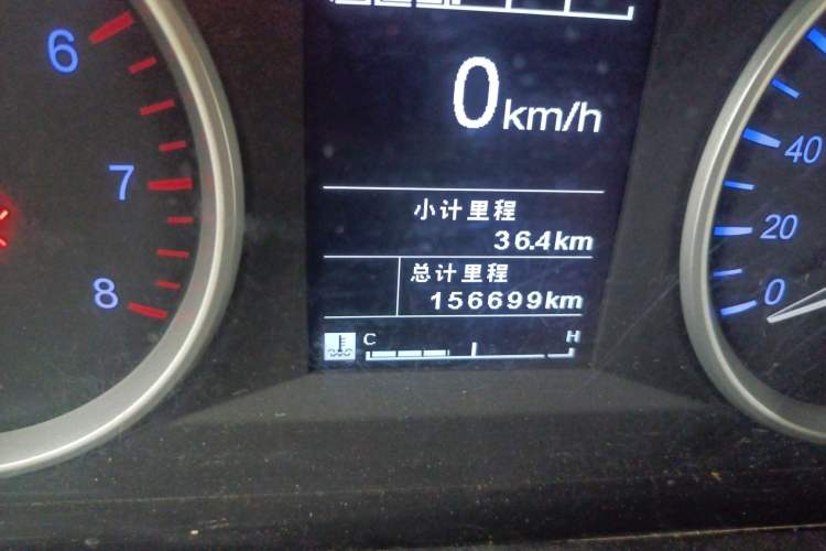 Used Joylong iFly 2017 2.0L Manual Standard Edition Odometer Close Up