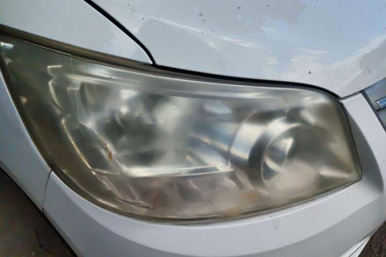 Used Joylong iFly 2017 2.4L Automatic Supreme Model Right Front Headlight