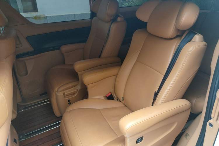 Used Joylong iFly 2018 2.0T Dual-Clutch Flagship Version Left Rear Seat