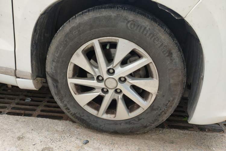 Used Joylong iFly 2018 2.0T Dual-Clutch Flagship Version Right Front Wheel Hub