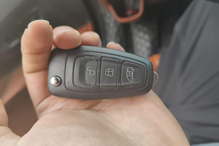 Used Juntian Black Warrior Youth 2022 2.0T Top-of-the-Line Version Vehicle Key