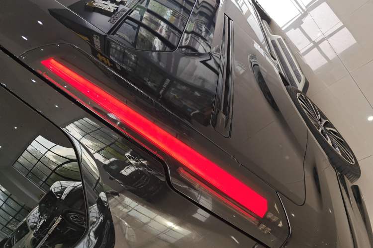 Used Juntian Black Warrior Youth 2022 2.0T Top-of-the-Line Version Right Rear Taillight