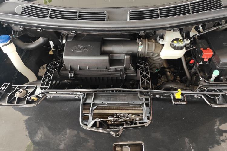 Used Juntian Black Warrior Youth 2023 2.0T Gasoline Standard Edition Engine Bay