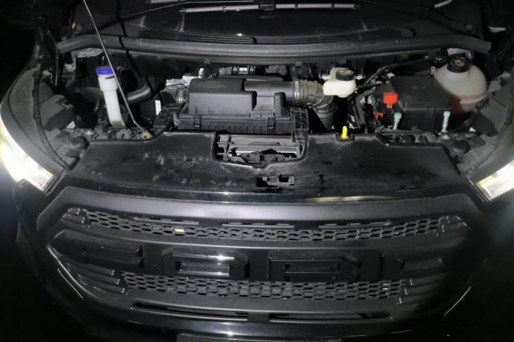 Used Juntian Black Warrior Youth 2023 2.0T Gasoline Standard Edition Engine Bay