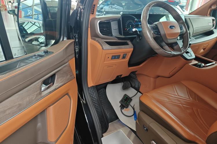 Used Juntian Black Warrior Youth 2023 2.0T Gasoline Standard Edition Interior 3