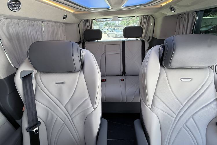 Used Juntian Black Warrior Youth 2023 2.0T Gasoline Standard Edition Interior 4