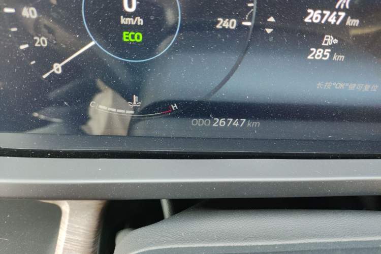 Used Juntian Black Warrior Youth 2023 2.0T Gasoline Standard Edition Odometer Close Up