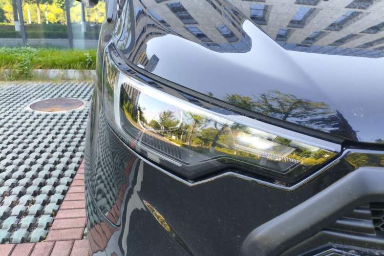 Used Juntian Black Warrior Youth  Right Front Headlight
