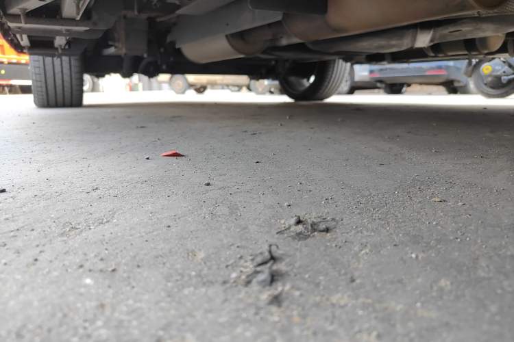 Used Juntian Black Warrior Youth 2025 2.0T Gasoline Top-of-the-Line Version Chassis Front Right