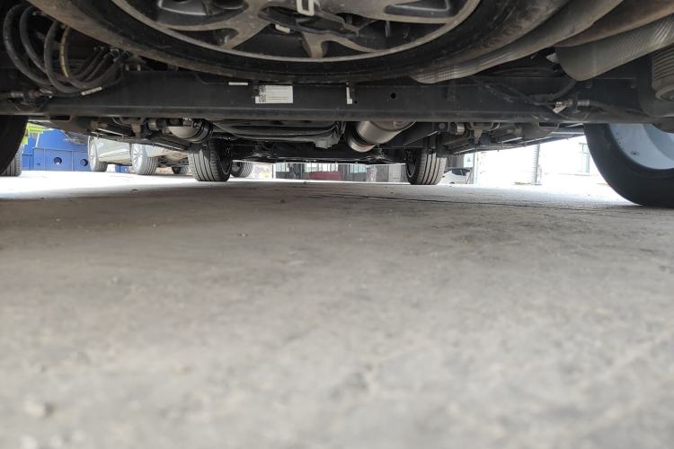 Used Juntian Black Warrior Youth 2025 2.0T Gasoline Top-of-the-Line Version Chassis Rear