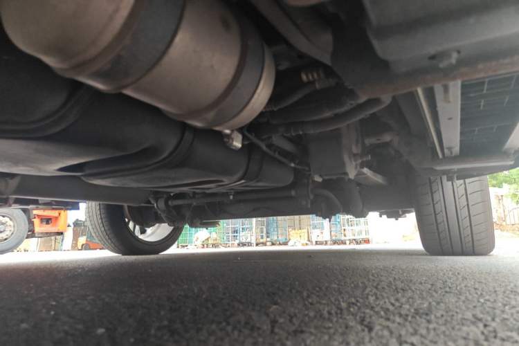 Used Juntian Black Warrior Youth 2025 2.0T Gasoline Top-of-the-Line Version Chassis Rear Left