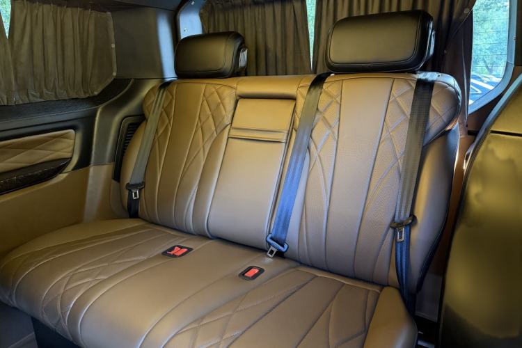 Used Juntian Black Warrior Youth 2025 2.0T Gasoline Top-of-the-Line Version Interior 4