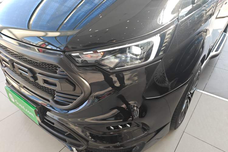 Used Juntian Black Warrior Youth 2025 2.0T Gasoline Top-of-the-Line Version Left Front Headlight