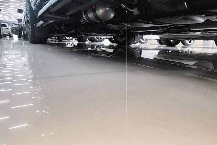 Used Juntian Black Warrior Youth 2025 2.0T Gasoline Chasing Light Edition Left Side Sill