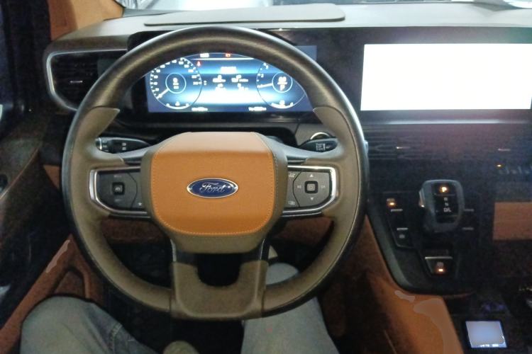 Used Juntian Black Warrior Youth 2025 2.0T Gasoline Top-of-the-Line Version Steering Wheel