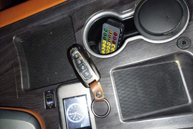 Used Juntian Black Warrior Youth  Vehicle Key