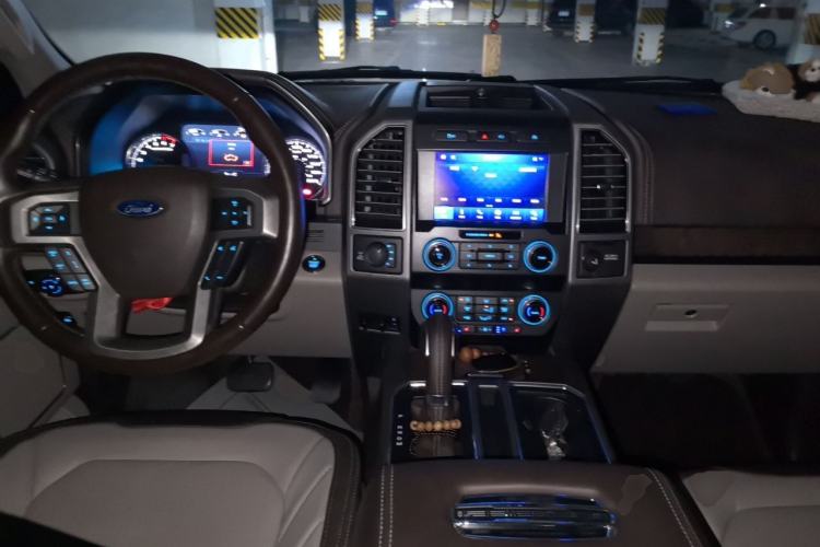 Used Juntian Yongmengzhe 2020 3.5T Luxury Edition Center Console