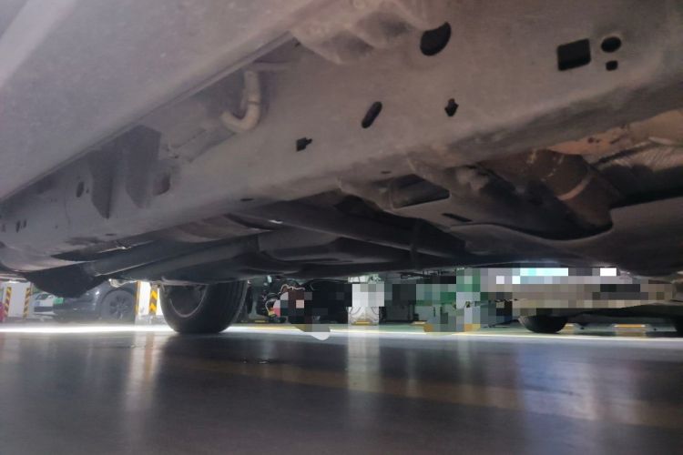 Used Juntian Yongmengzhe 2020 3.5T Luxury Edition Chassis Front Right