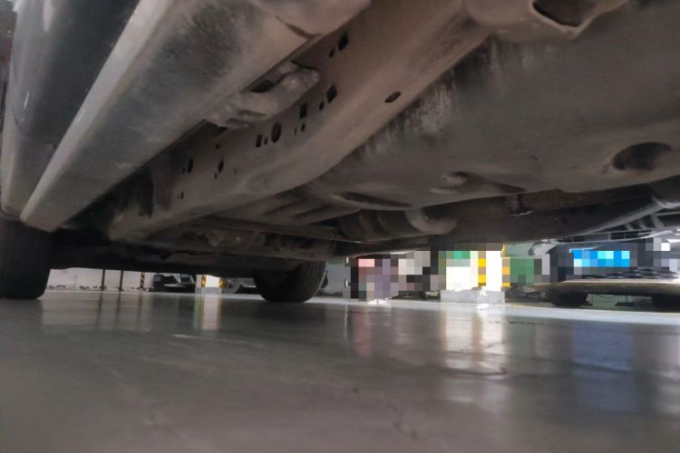 Used Juntian Yongmengzhe 2020 3.5T Luxury Edition Chassis Rear Left