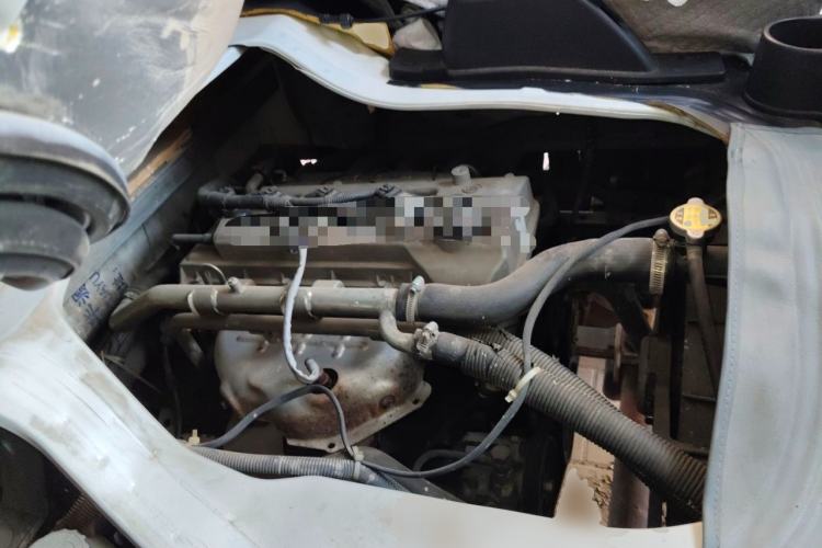 Used Kama Ruihang  Engine Bay