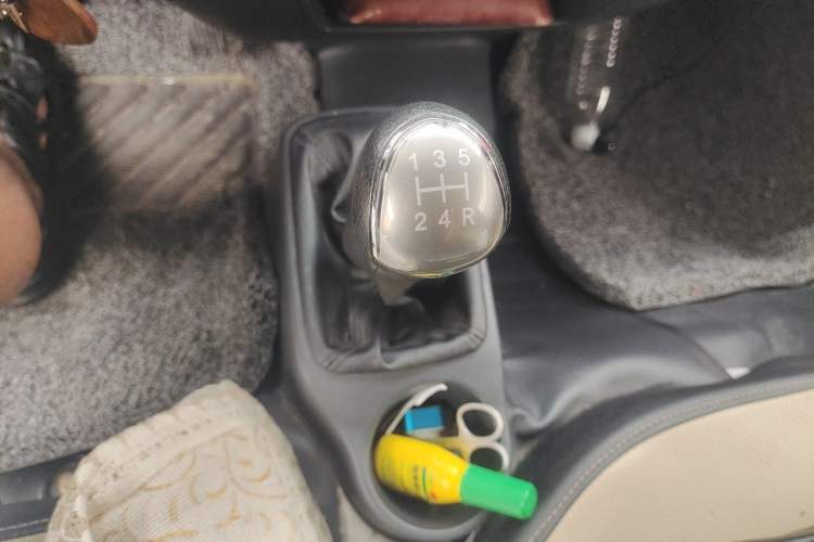 Used Kama Ruihang  Gear Lever