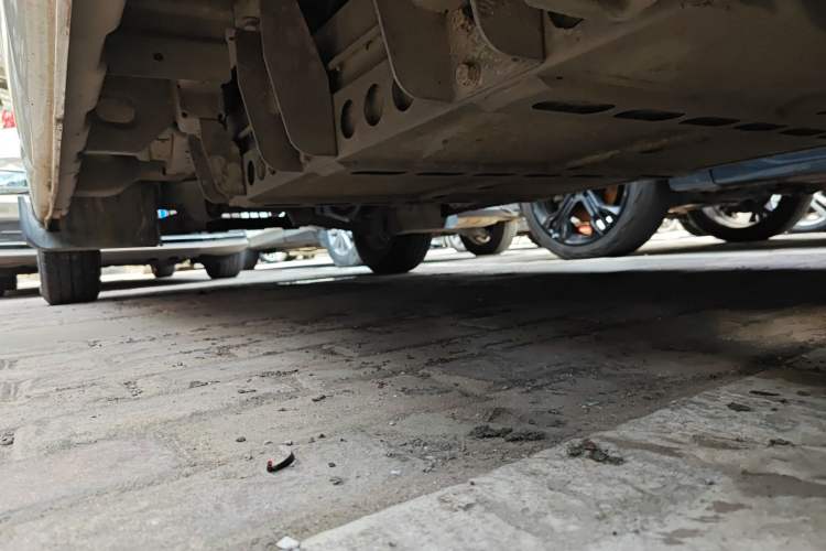 Used Kama Ruijie 2022 ES26 Comfort Edition Anchi Jiangxi Chassis Rear Left