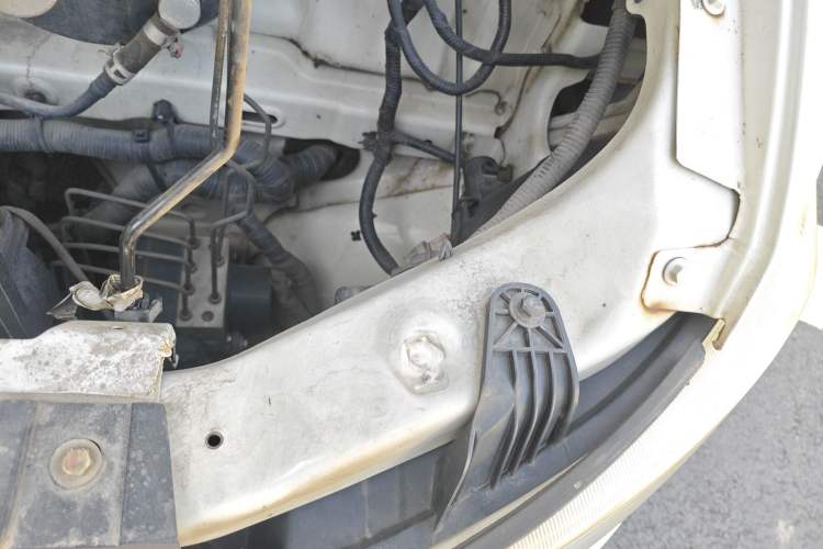 Used Kama Ruijie 2022 ES26 Comfort Edition Anchi Jiangxi Engine Bay Left