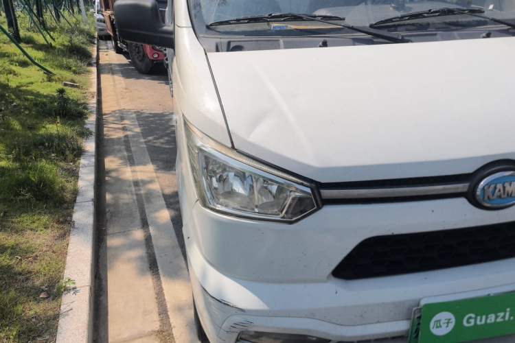 Used Kama Ruijie  Right Front Headlight