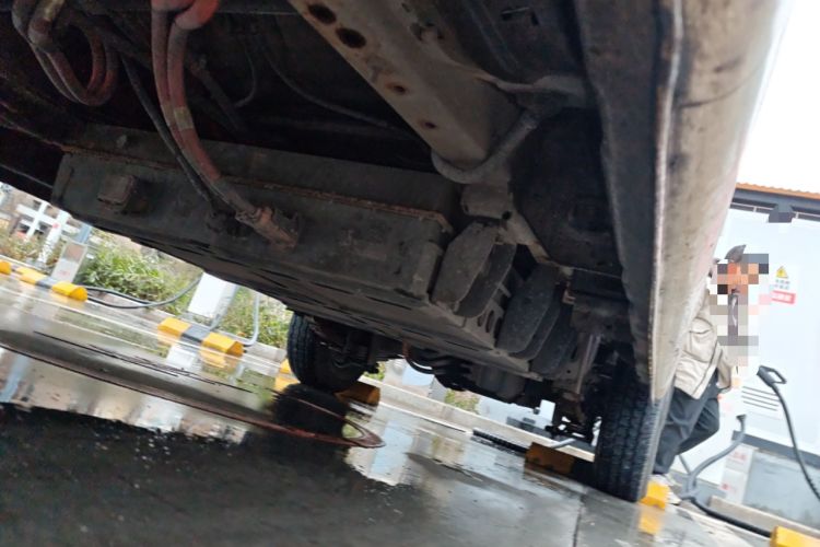 Used Kama Ruijie 2022 ES26 Comfort Edition Anchi Jiangxi Chassis Front Left