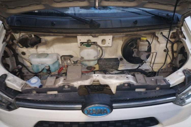 Used Kama Ruijie 2022 ES26 Comfort Edition Anchi Jiangxi Engine Bay
