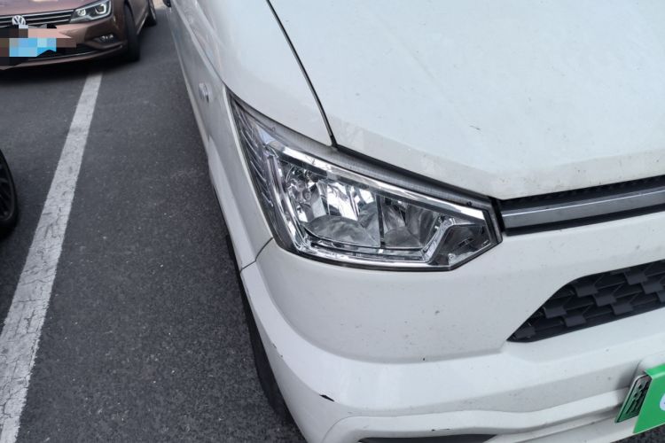 Used Kama Ruijie 2022 ES26 Comfort Edition Anchi Jiangxi Right Front Headlight
