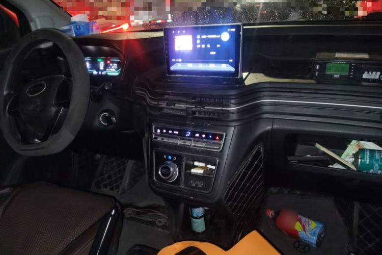 Used Karry Dolphin EV 2019 Smart Edition Center Console