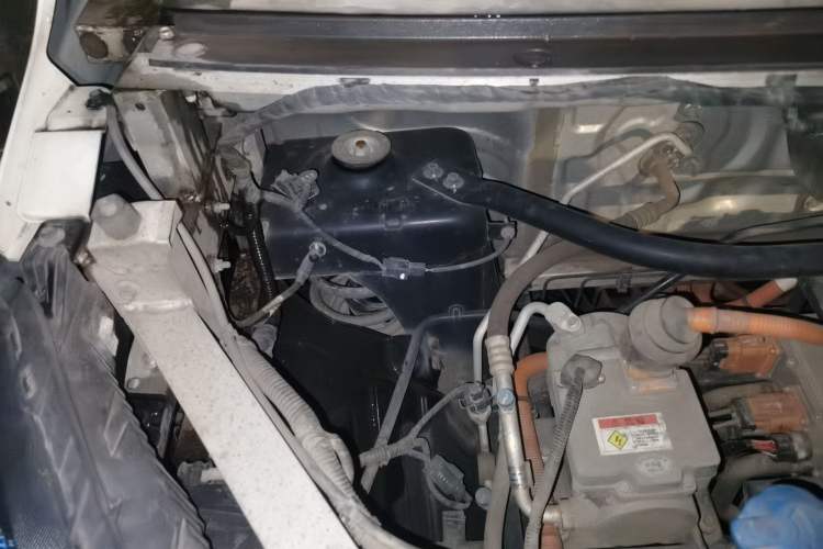Used Karry Dolphin EV 2019 Smart Edition Engine Bay Right
