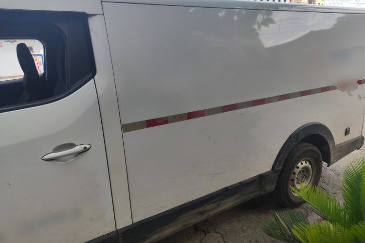 Used Karry Dolphin EV 2019 Smart Edition Interior 4