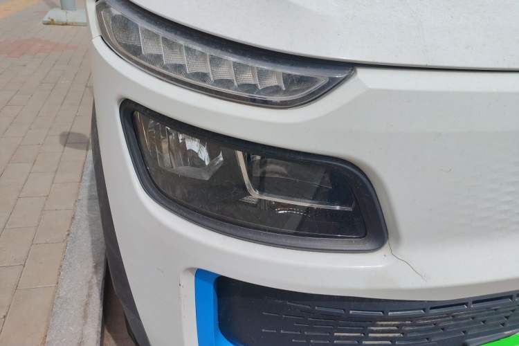 Used Karry Dolphin EV 2019 Smart Edition Right Front Headlight