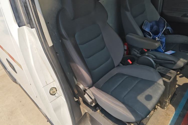 Used Karry Dolphin EV 2019 Smart Edition Right Front Seat