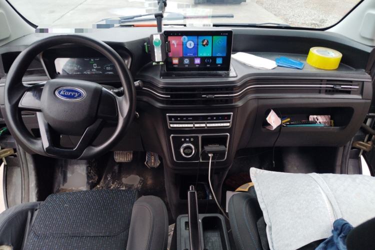 Used Karry Dolphin EV 2021 Upgraded Smart Enjoyment Model Center Console