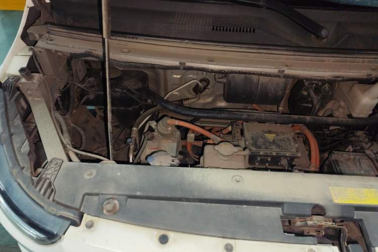 Used Karry Dolphin EV 2021 Upgraded Smart Enjoyment Model Engine Bay Right