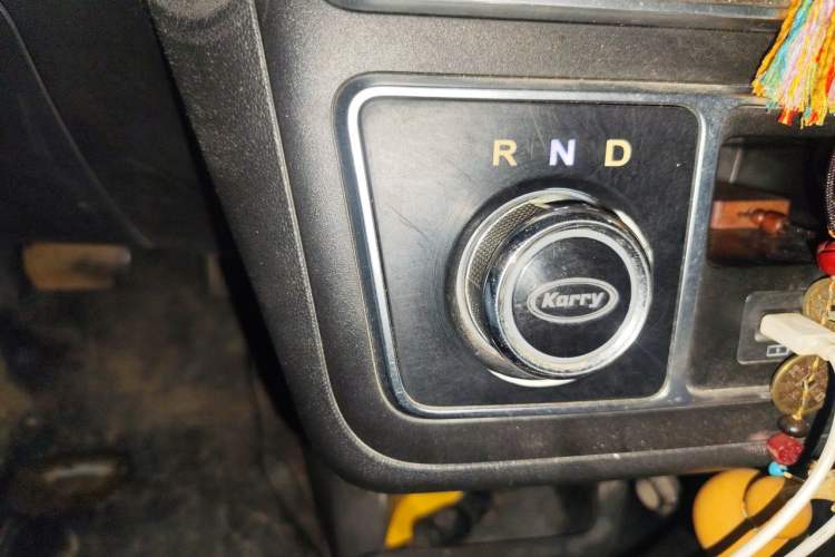 Used Karry Dolphin EV 2021 Upgraded Smart Enjoyment Model Gear Lever