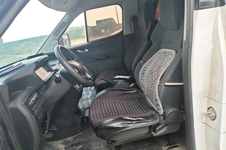 Used Karry Dolphin EV 2021 Base Model Smart Enjoyment Version Left Front Seat
