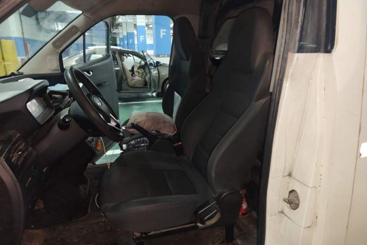 Used Karry Dolphin EV 2021 Upgraded Smart Enjoyment Model Left Front Seat