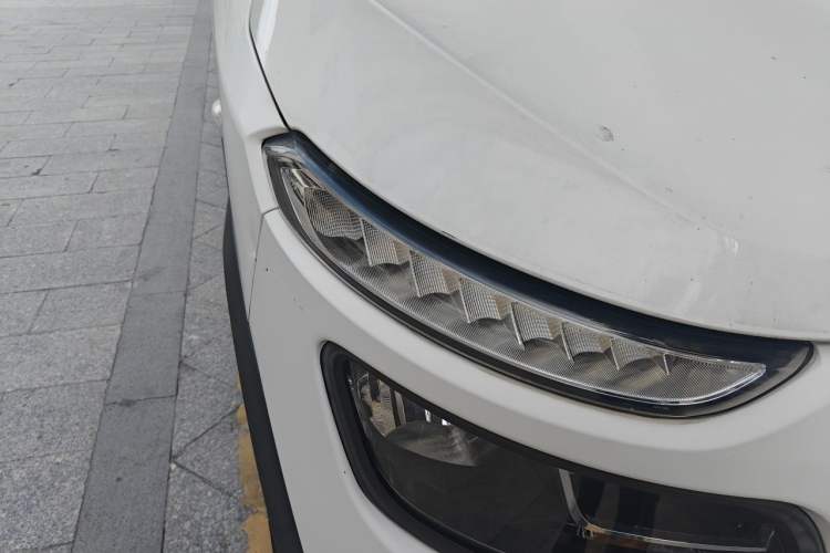 Used Karry Dolphin EV 2021 Upgraded Smart Enjoyment Model Right Front Headlight