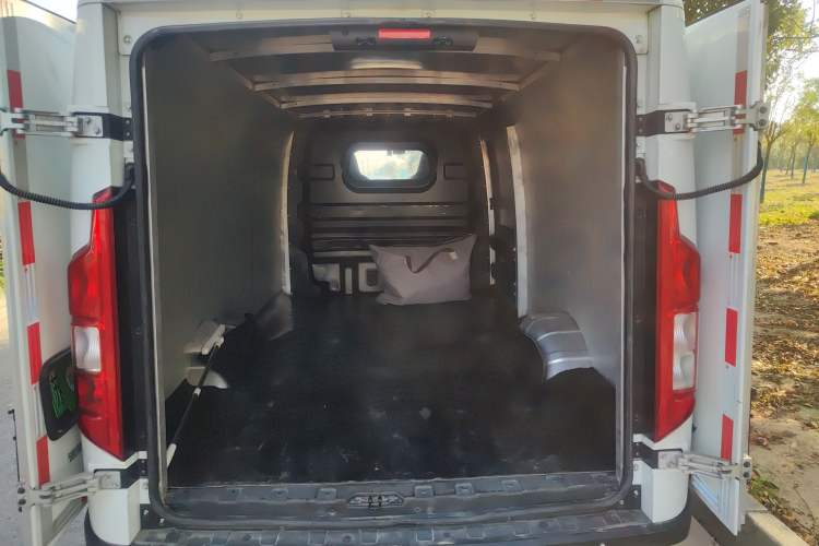 Used Karry Dolphin EV 2021 Upgraded Smart Enjoyment Model Trunk