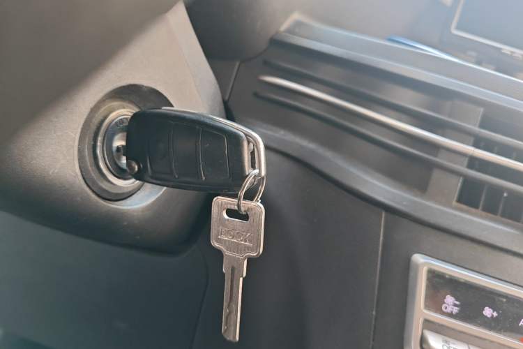 Used Karry Dolphin EV 2021 Upgraded Smart Enjoyment Model Vehicle Key