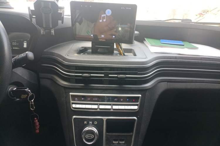 Used Karry Dolphin EV 2022 Smart Edition Audio And AC Panel
