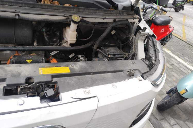 Used Karry Dolphin EV 2022 Smart Edition Engine Bay Left