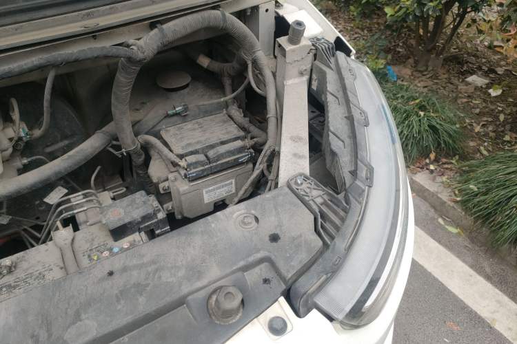 Used Karry Dolphin EV 2022 Smart Edition Engine Bay Left