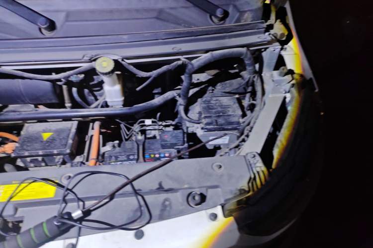 Used Karry Dolphin EV 2022 Smart Edition Engine Bay Left