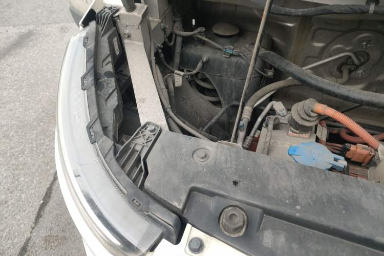 Used Karry Dolphin EV 2022 Smart Edition Engine Bay Right