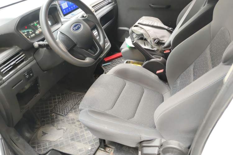 Used Karry Dolphin EV 2022 Smart Edition Left Front Seat